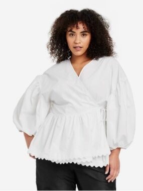NWT Kika Vargas White Scallop Edge Peplum Blouse
